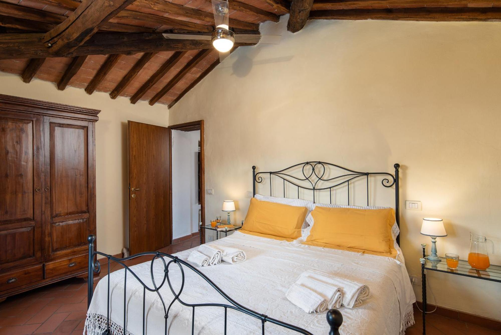 Villa Borgo Dei Fondi à Sienne Extérieur photo