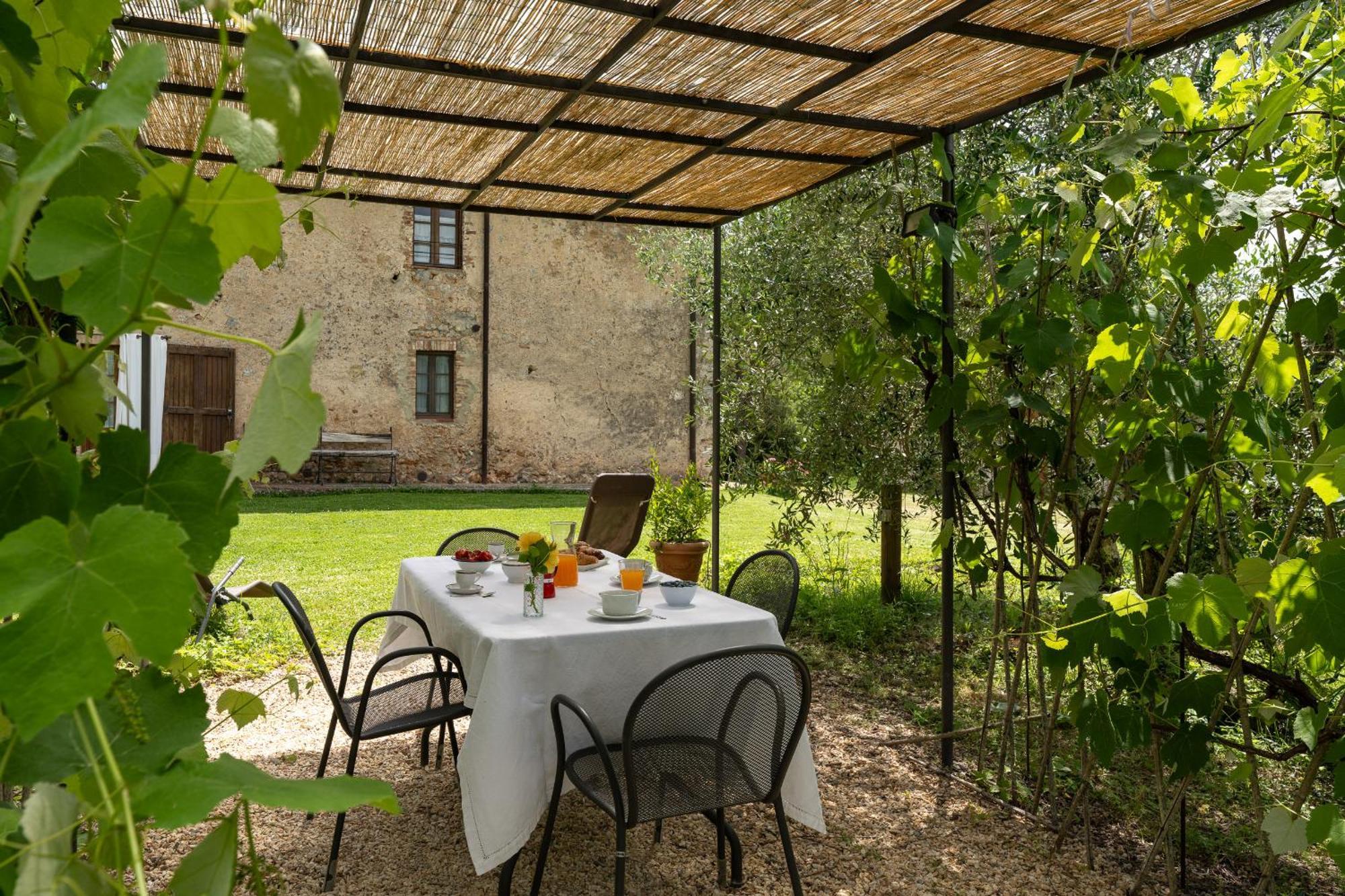 Villa Borgo Dei Fondi à Sienne Extérieur photo