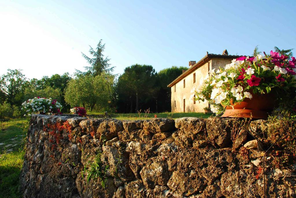 Villa Borgo Dei Fondi à Sienne Extérieur photo